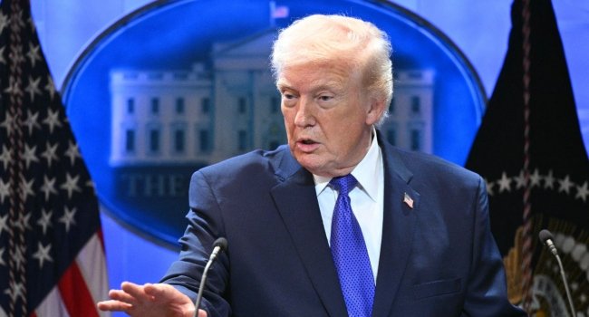 Trump Claims Iran Developing Missiles Capable of Reaching US