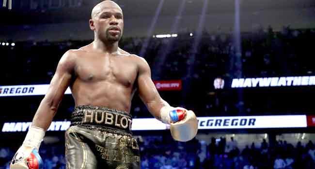 Floyd Mayweather Set for Professional Boxing Return After Tyson Exhibition