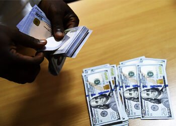 Naira Trades Around ₦1,379/$ Amid Global Uncertainty