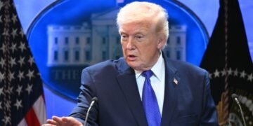 Trump Orders U.S. Navy to Block Strait of Hormuz After Iran Talks Collapse