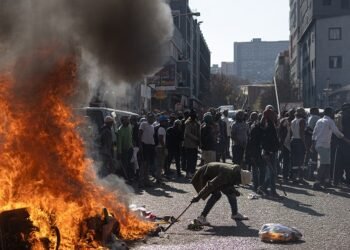 Ghana Begins Final Evacuation of Citizens From South Africa